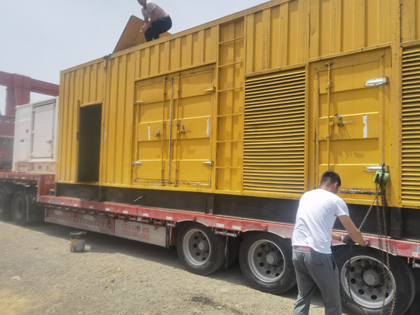 裕民除了负载情况和发动机维护，还有哪些因素会影响 200kw 柴油发电机的油耗？