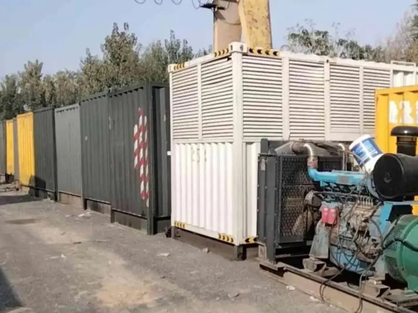 裕民200KW柴油发电机机组每小时油耗是多少?